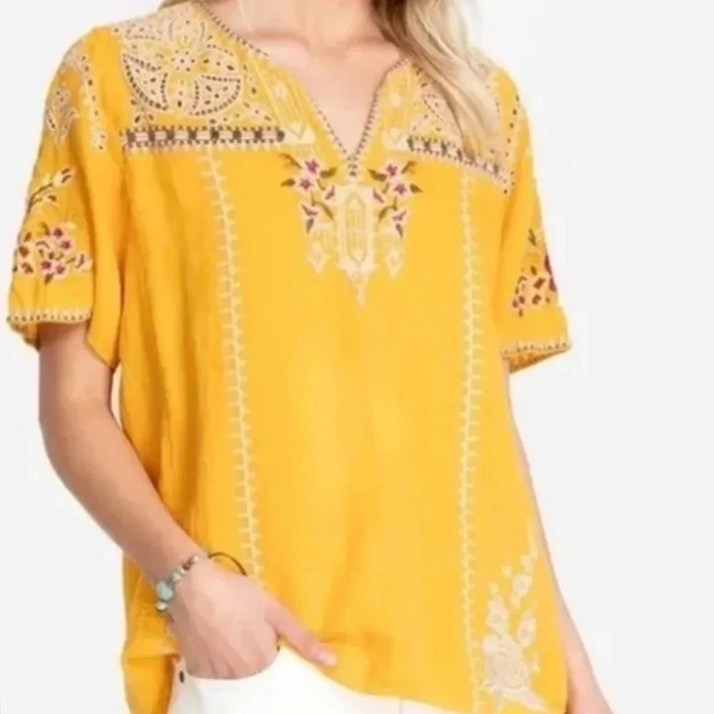 Johnny Was Ivona Linen Flutter Sleeve Blouse